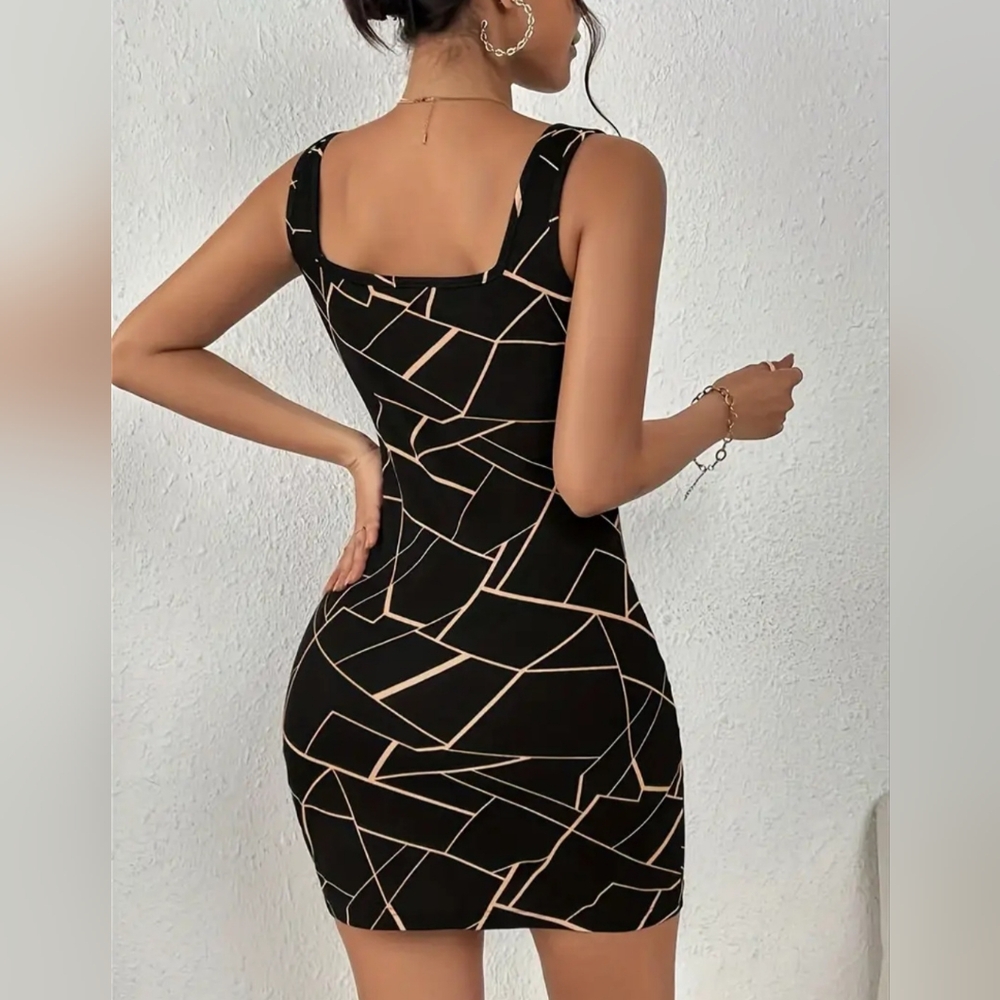 Geometric Print Dress - Picture 4 of 4